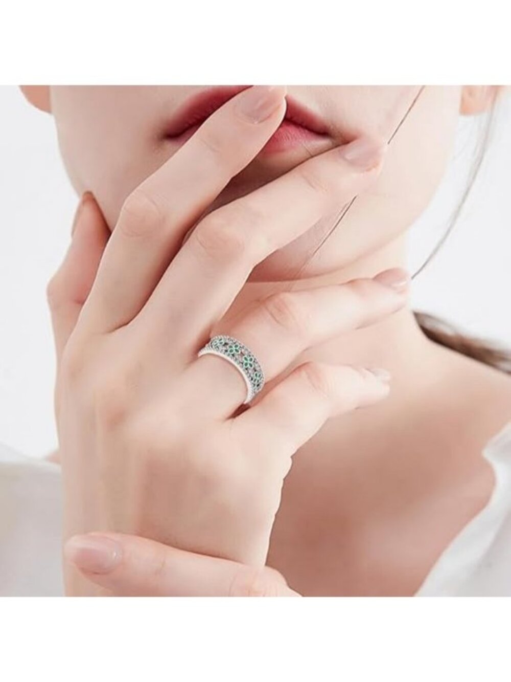 Four Clover 925 Sterling Silver Leaf Clover Dainty Inlaid Zircon Ring View 3